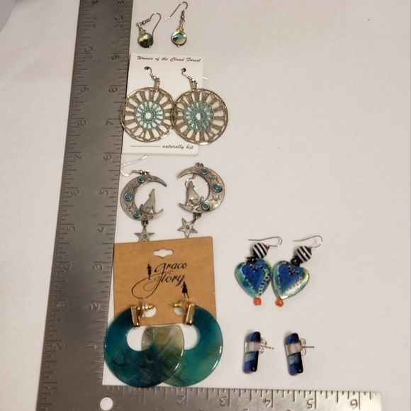 Lot of 6 Pairs Blue Earrings 2 New JJ88 Jonnette Dichroic Glass Dream Catcher - Picture 4 of 10